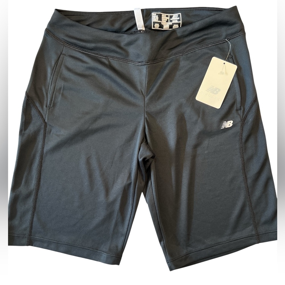 New Balance Women’s Bike Shorts Lightning Dry Size Small